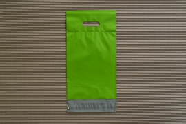 Zelená plastová obálka s uchom 200x350+50mm